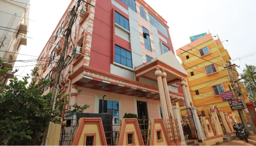 Hotel Sambit International
